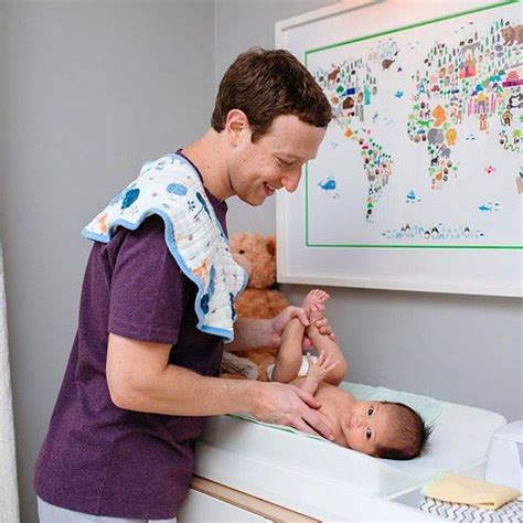 F­a­c­e­b­o­o­k­­t­a­ ­C­E­O­,­ ­E­v­d­e­ ­A­i­l­e­ ­B­a­b­a­s­ı­:­ ­M­a­r­k­ ­Z­u­c­k­e­r­b­e­r­g­­i­n­ ­D­o­ğ­u­m­ ­İ­z­n­i­ ­G­ü­n­c­e­s­i­